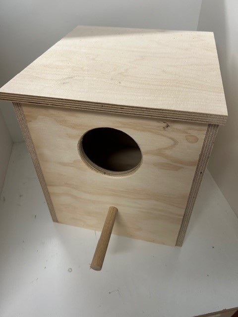 Deluxe 12mm Ply Large Parrot Nest Box